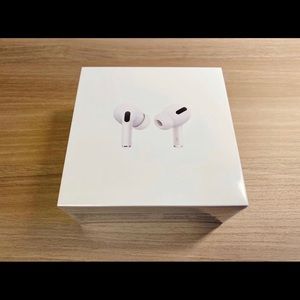 Apple EarPods version 2